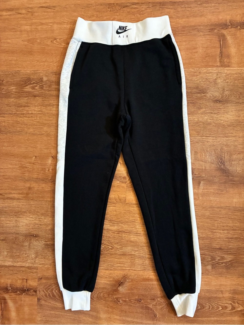 Nike Air Women’s NSW Jogger Pant XS Colorblock Black White Gray Side Pockets HR